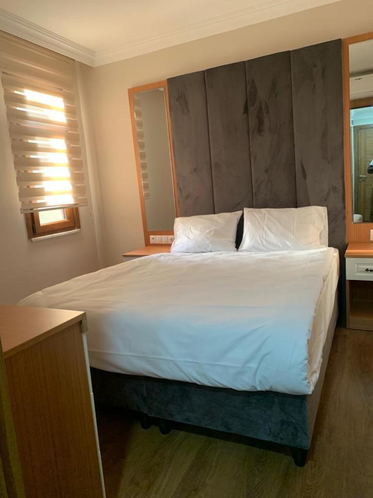 Kaifa Hotel Istanboel Buitenkant foto